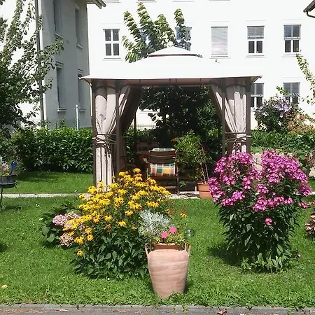 Haus Rosegger Apartment *