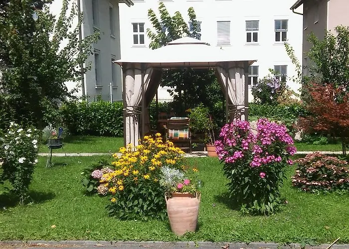 Haus Rosegger Apartment *